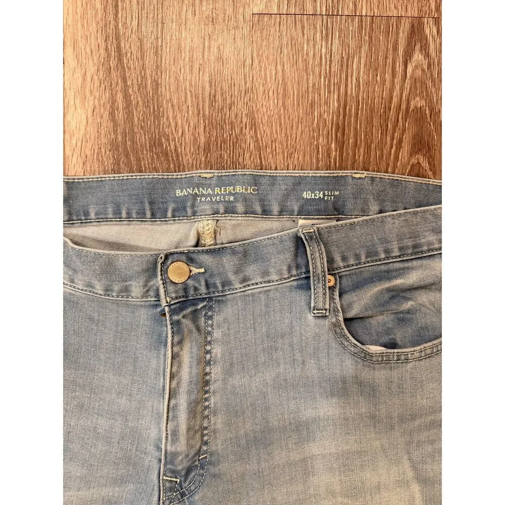 Banana Republic Men's Traveler Jeans Light Wash Slim Fit 40x34